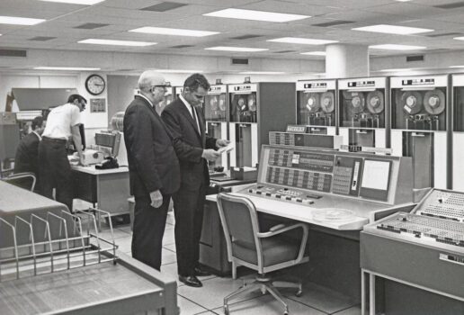 Ibm 94 Computer A Singing IBM 7904 Computer Launched Computer Music Way Back In 1961 ...